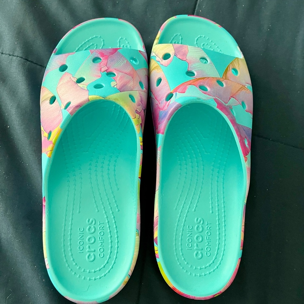 CROCS Teal and Pink Slide Platform Slides, EUC